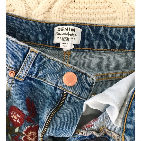 Embroidered Skinny Jeans - Picture 4 of 4